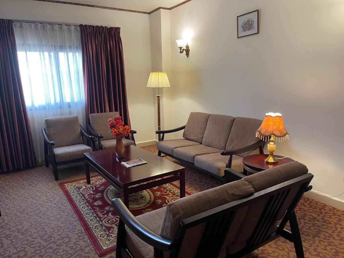 Boulevard Palace Hotel Μονρόβια Εξωτερικό φωτογραφία
